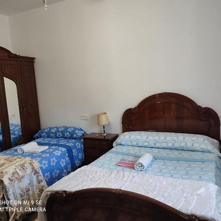 Cortijo Ferre, A Los Pies Del Castillo La Atalaya De Нихар Экстерьер фото