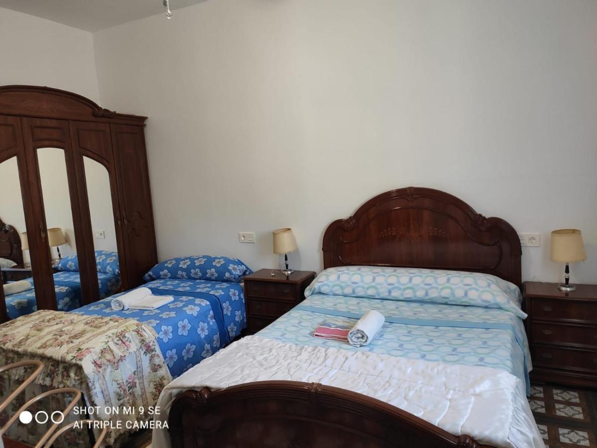 Cortijo Ferre, A Los Pies Del Castillo La Atalaya De Нихар Экстерьер фото