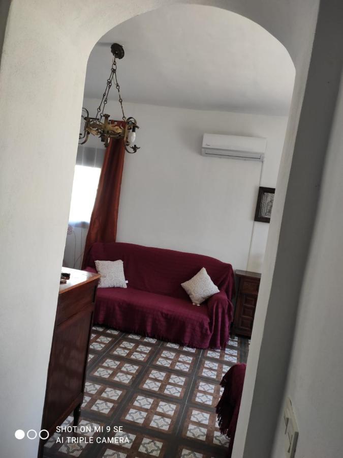 Cortijo Ferre, A Los Pies Del Castillo La Atalaya De Нихар Экстерьер фото