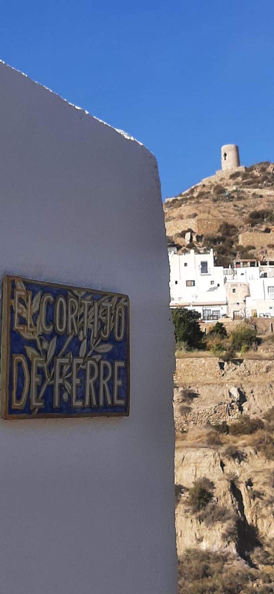 Cortijo Ferre, A Los Pies Del Castillo La Atalaya De Нихар Экстерьер фото